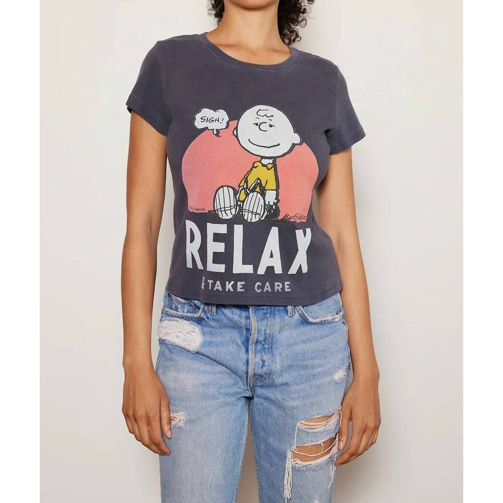 NEW PEOPLE OF LEISURE peanuts relax baby tee in vintage black
